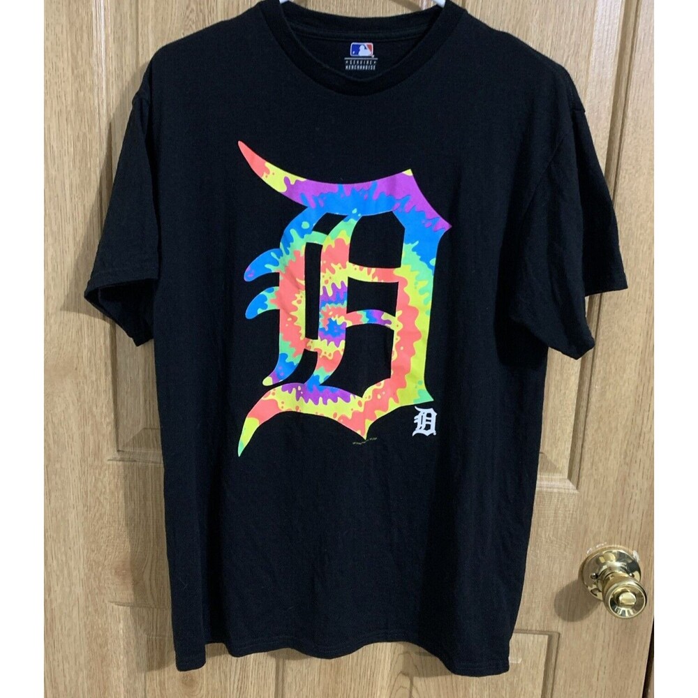 MLB Detroit Tigers Black T-Shirt with Tie-Dye Logo